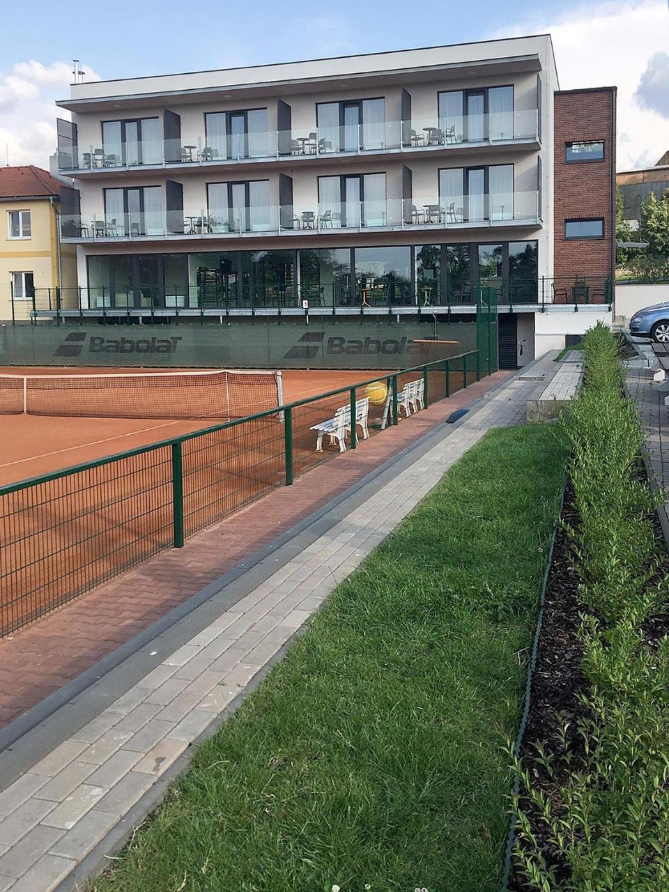 Penzion Tenis HTK Třebíč Esterno foto